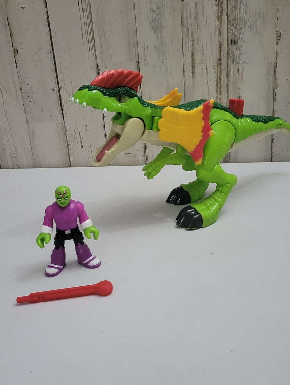 Jurassic World Imaginext Dilophosaurus Dinosaur With Figure And Projectile